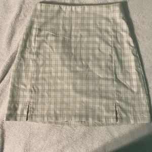 Brandy Melville plaid skirt